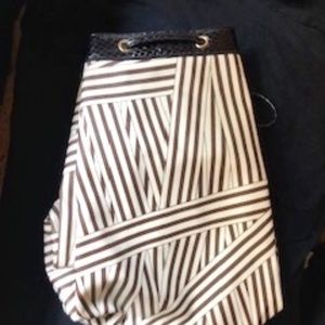*HOST PICK* henri bendel Bucket Backpack *NWOT*